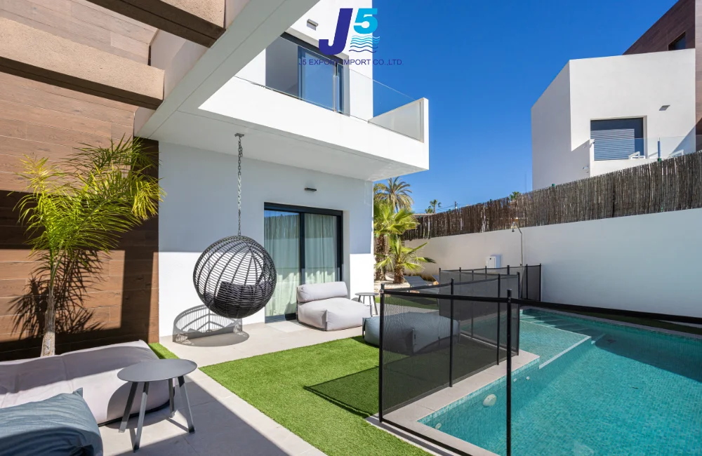 แบบบ้านพูลวิลล่าสไตล์โมเดิร์น