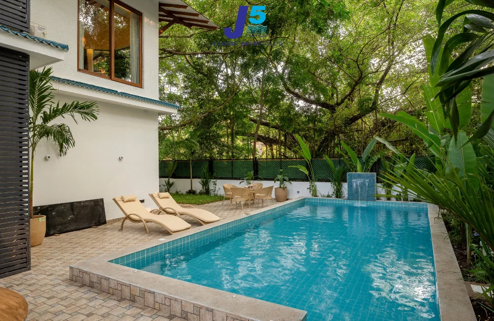 แบบบ้านพูลวิลล่าสไตล์โมเดิร์นลอฟท์